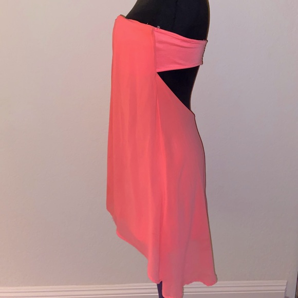 HOT GIRL SUMMER STRAPLESS NEON PINK CUTOUT DRESS - Picture 3 of 4